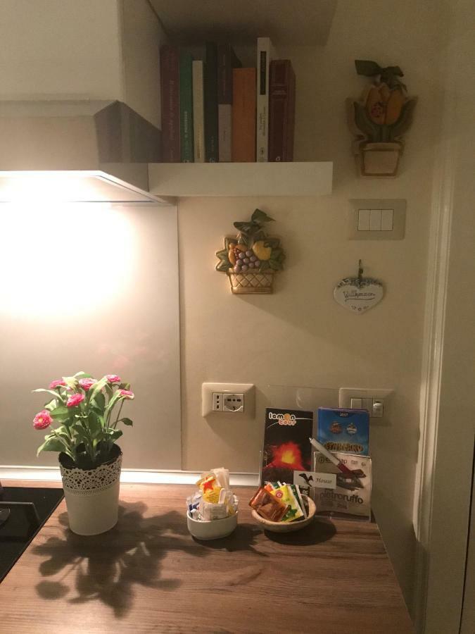 مبيت وإفطار كاتانيا Aquila House المظهر الخارجي الصورة
