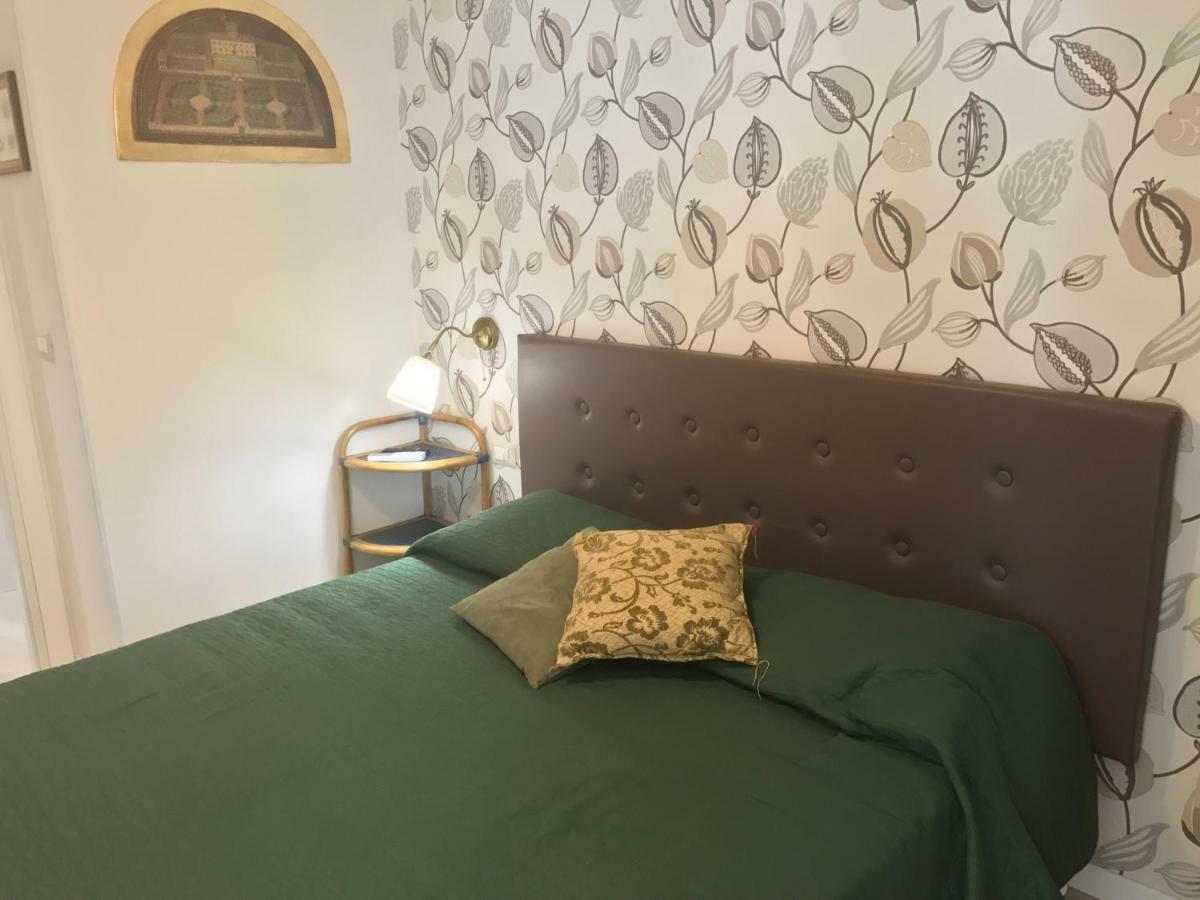 مبيت وإفطار كاتانيا Aquila House المظهر الخارجي الصورة