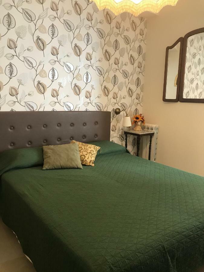 مبيت وإفطار كاتانيا Aquila House المظهر الخارجي الصورة